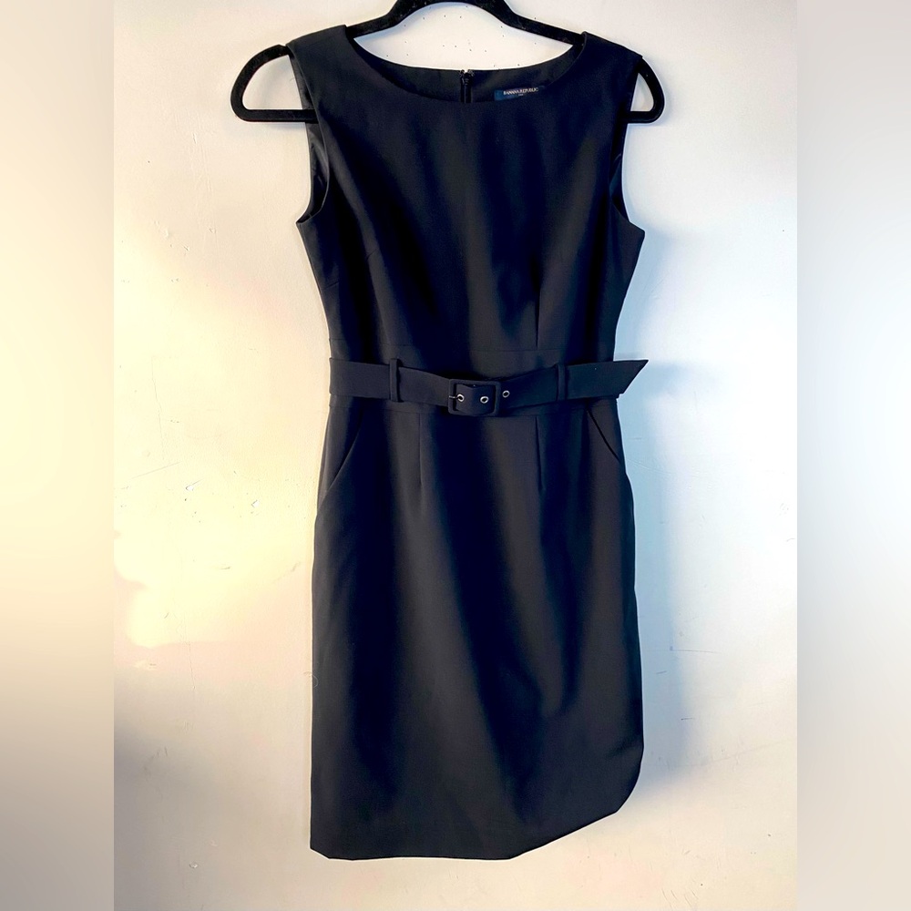 BANANA REBUBLIC Black Belted Sheath Dress Size 2P